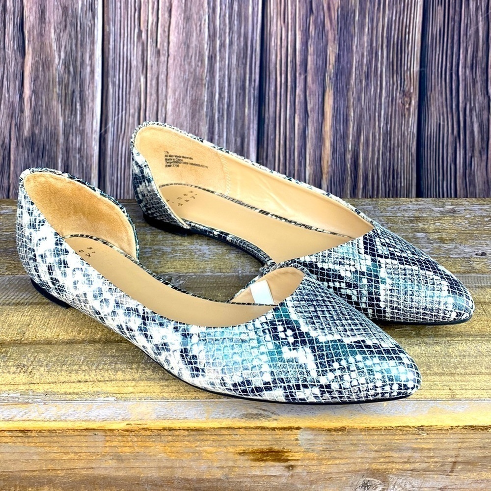 Faux Snake Skin Flats- Size 7.5